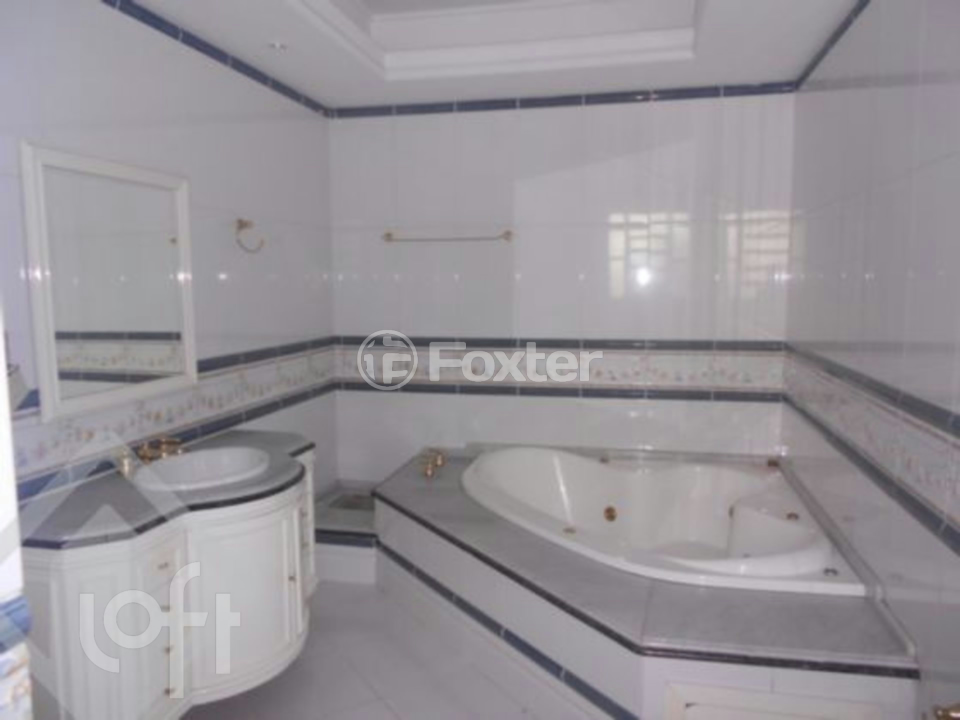 Casa à venda com 4 quartos, 220m² - Foto 6
