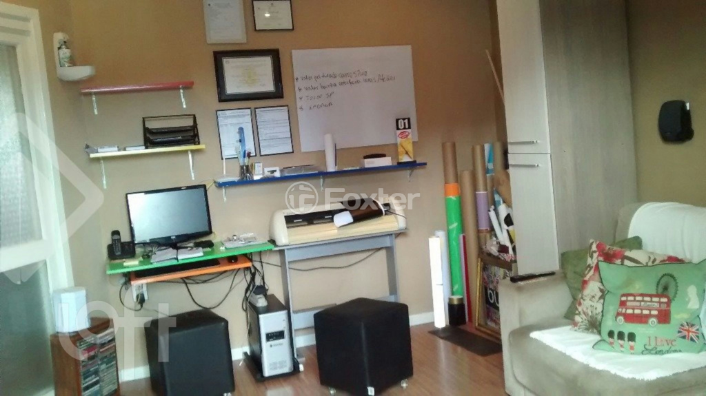 Casa à venda com 3 quartos, 70m² - Foto 18
