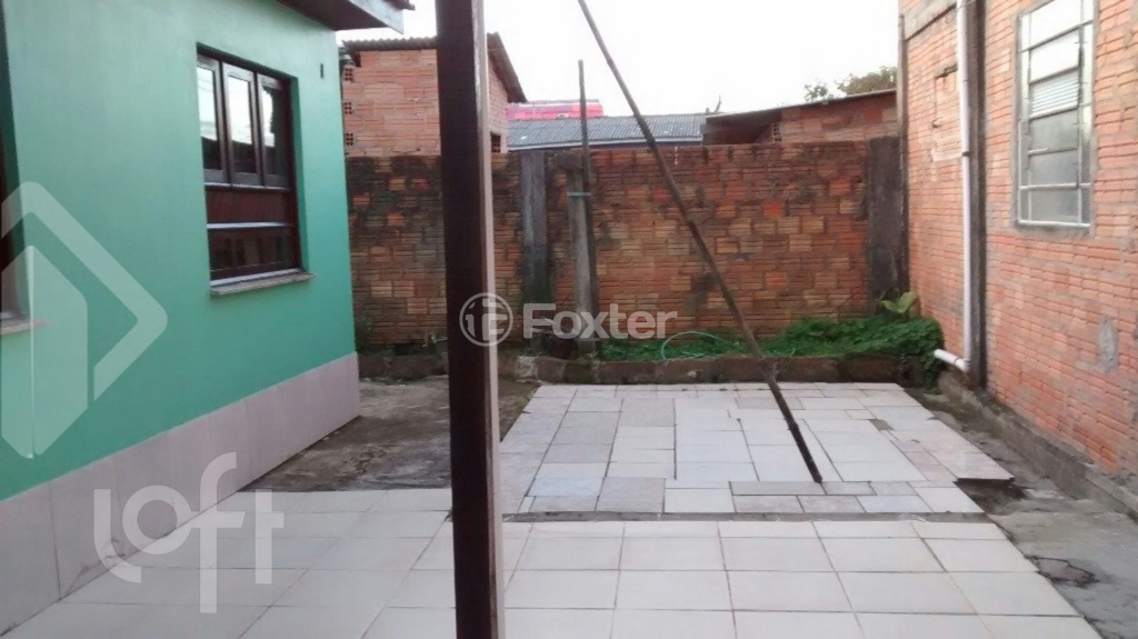 Casa à venda com 3 quartos, 70m² - Foto 32