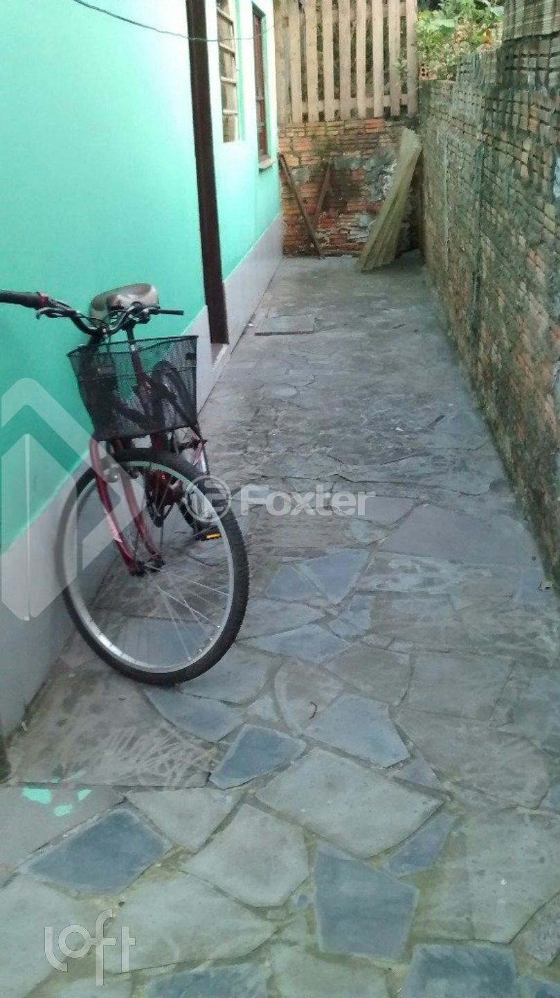 Casa à venda com 3 quartos, 70m² - Foto 35