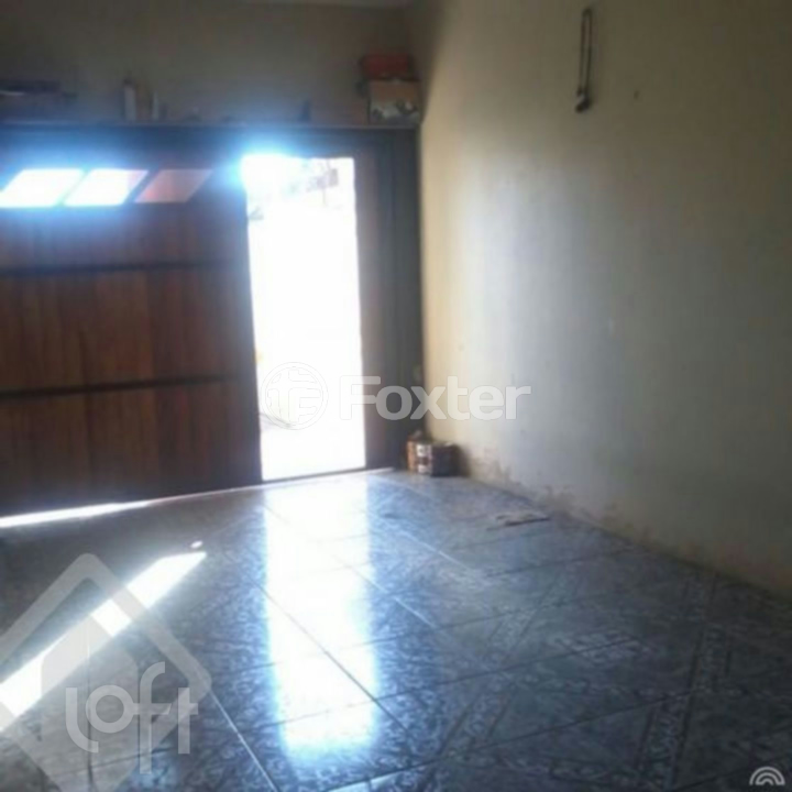 Casa à venda com 3 quartos, 147m² - Foto 2