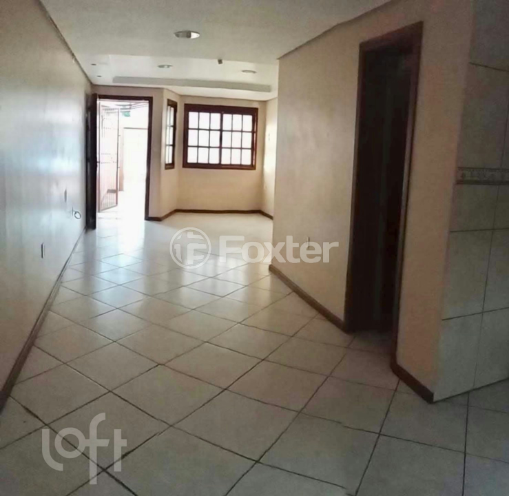 Casa à venda com 2 quartos, 75m² - Foto 1