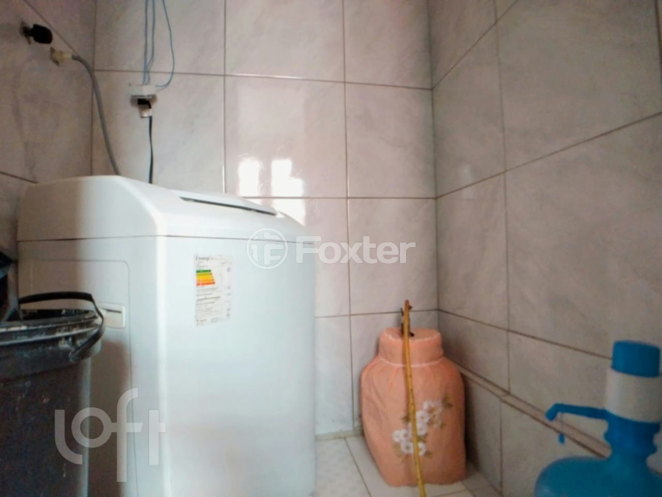 Casa à venda com 2 quartos, 65m² - Foto 7