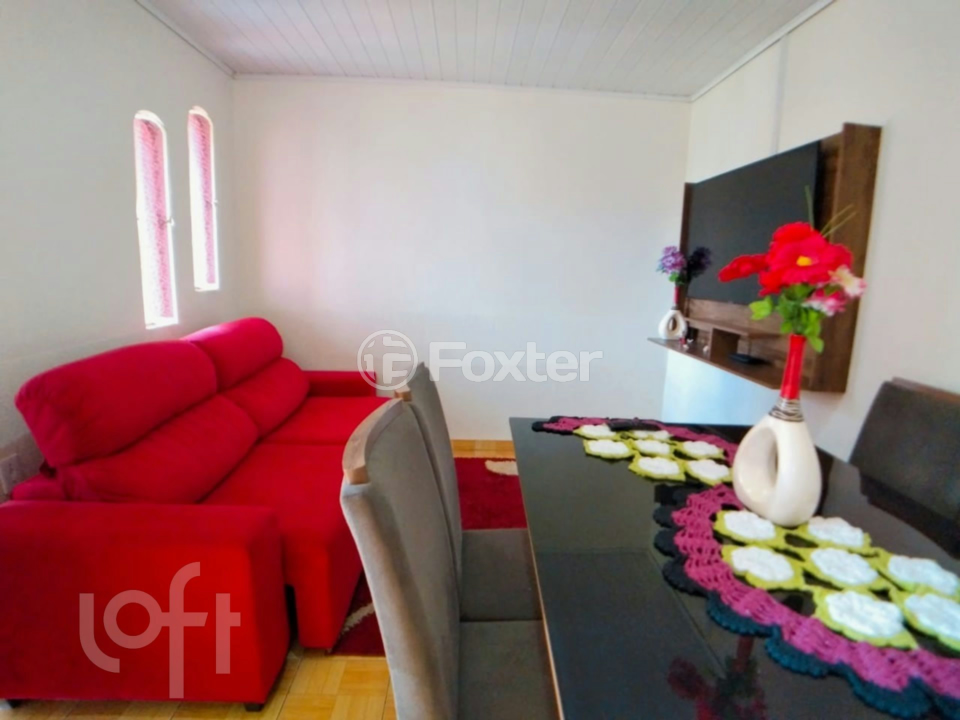 Casa à venda com 2 quartos, 65m² - Foto 4