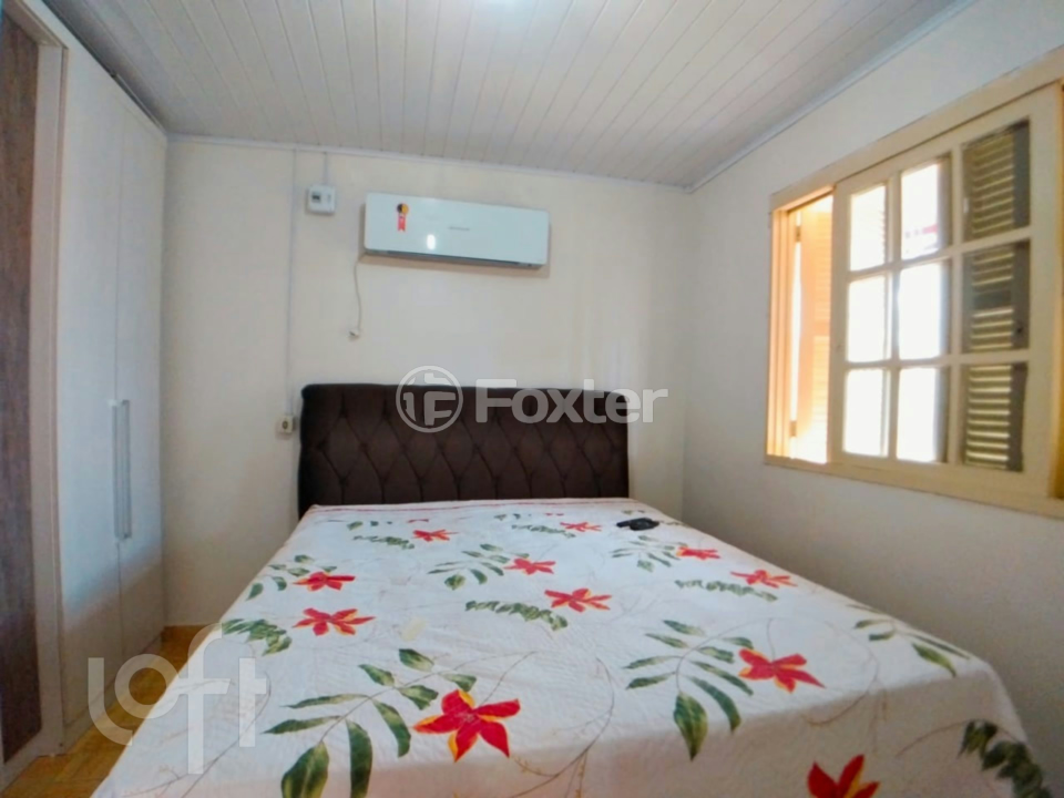 Casa à venda com 2 quartos, 65m² - Foto 8