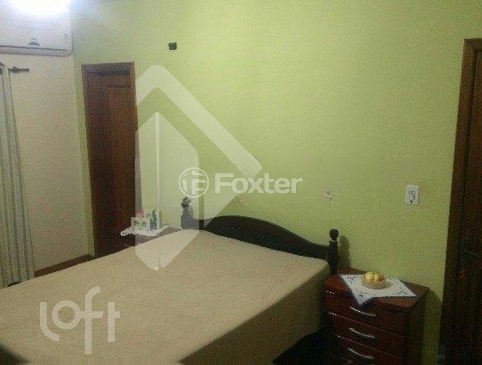 Casa à venda com 3 quartos, 244m² - Foto 16