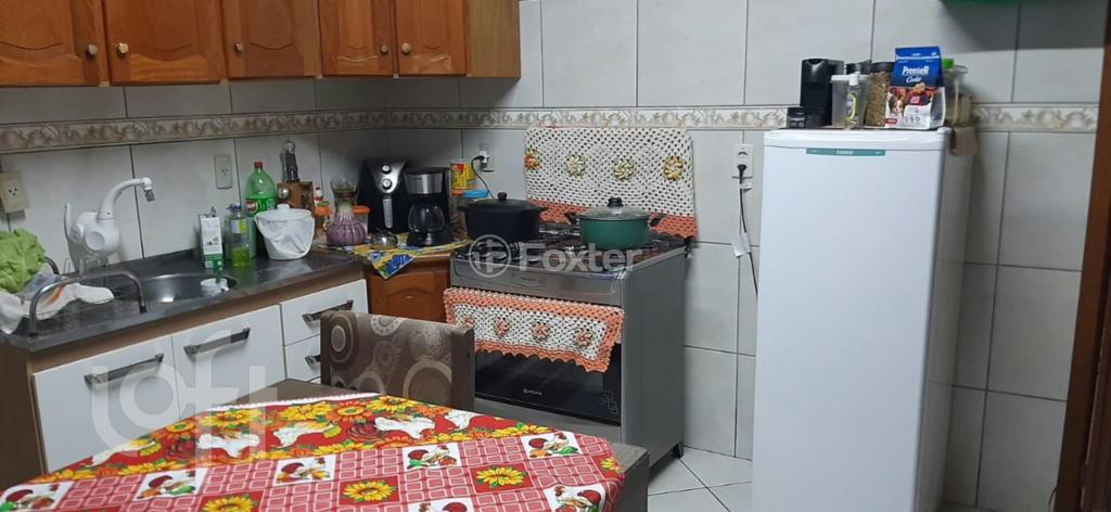Casa à venda com 2 quartos, 180m² - Foto 4