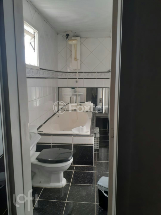 Casa à venda com 3 quartos, 110m² - Foto 14