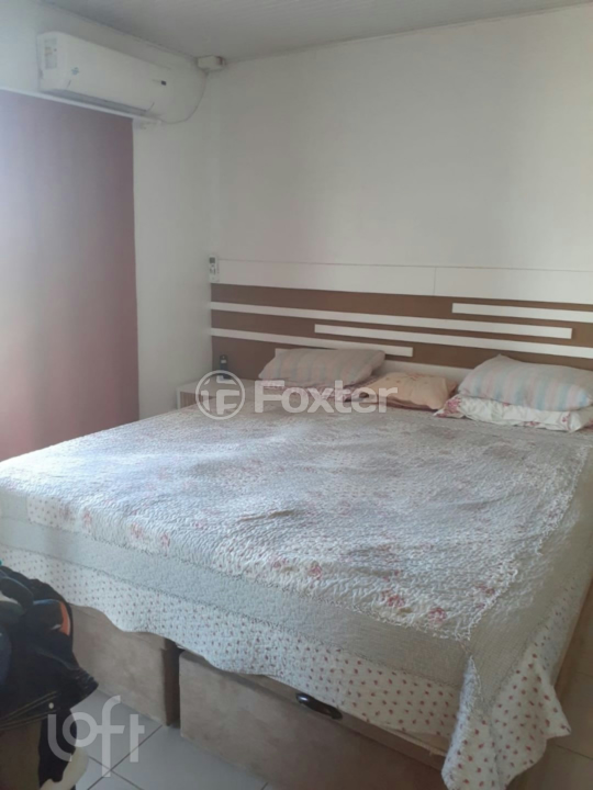 Casa à venda com 3 quartos, 110m² - Foto 9