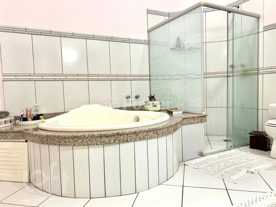 Casa à venda com 4 quartos, 311m² - Foto 27