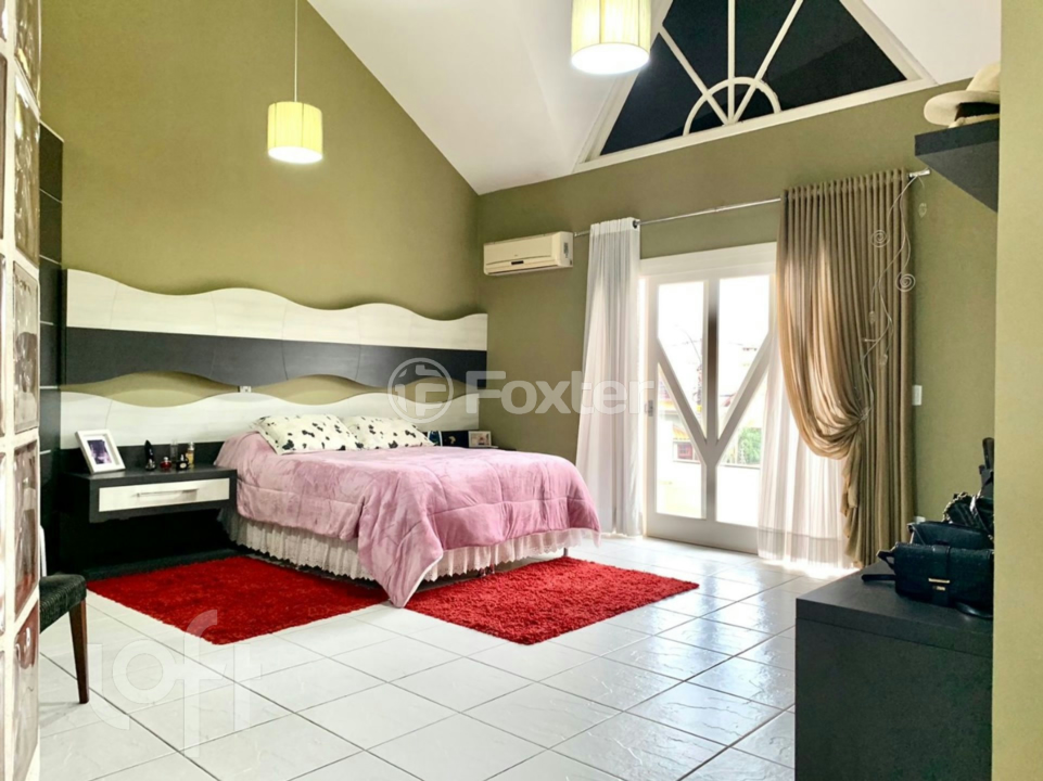 Casa à venda com 4 quartos, 311m² - Foto 15