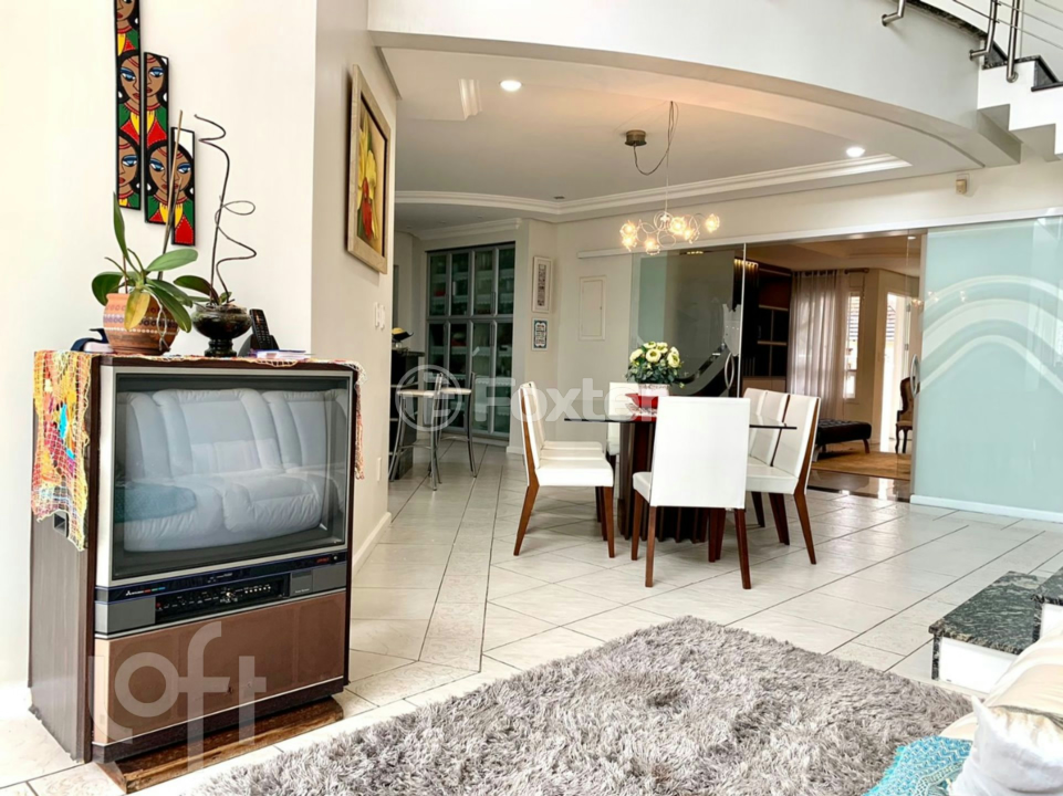 Casa à venda com 4 quartos, 311m² - Foto 26