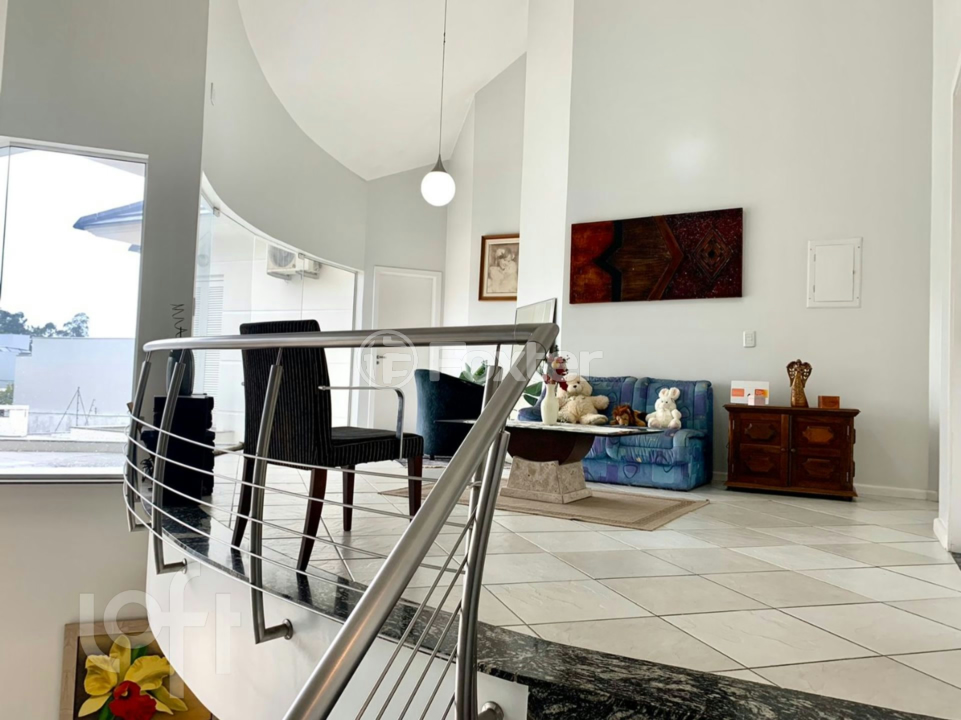 Casa à venda com 4 quartos, 311m² - Foto 10