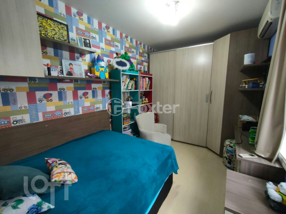 Casa à venda com 4 quartos, 230m² - Foto 9