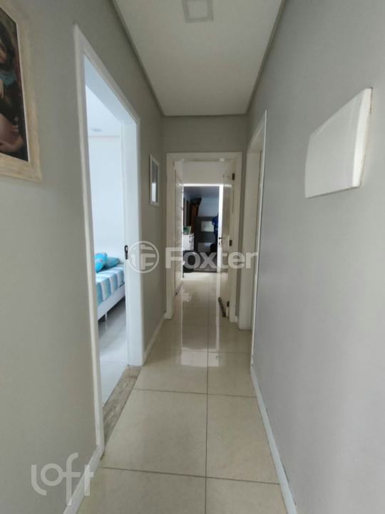 Casa à venda com 4 quartos, 230m² - Foto 7