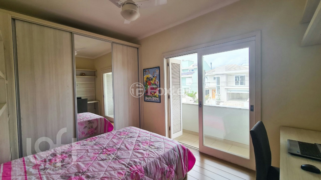 Casa à venda com 4 quartos, 270m² - Foto 7