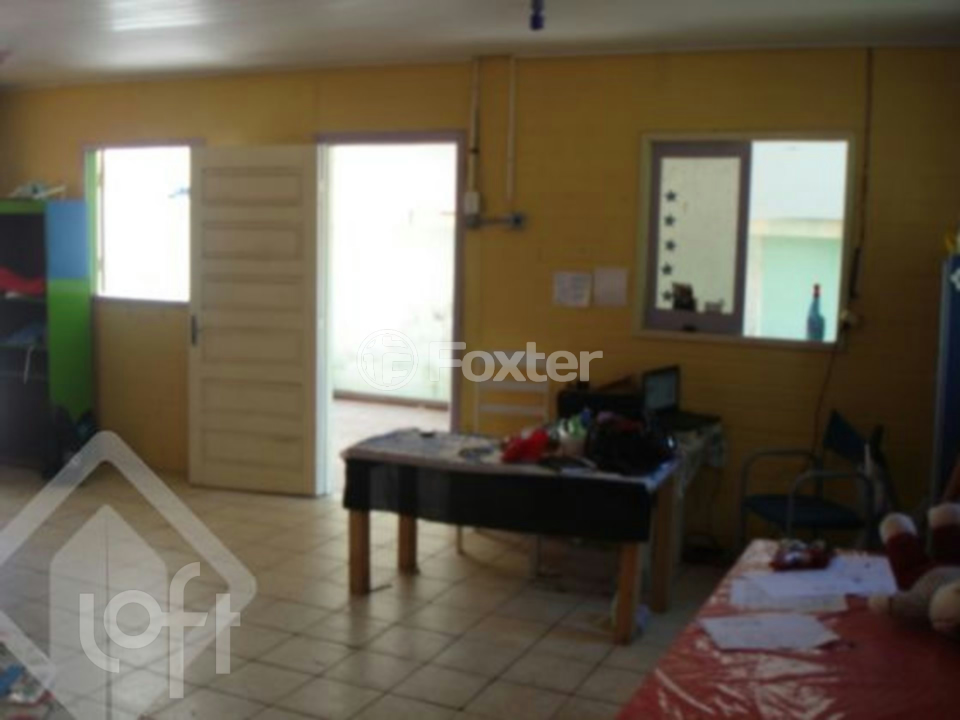 Casa à venda com 3 quartos, 150m² - Foto 4