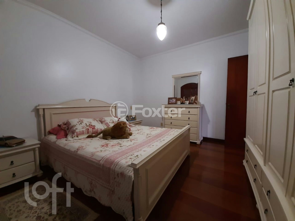 Casa à venda com 3 quartos, 248m² - Foto 34