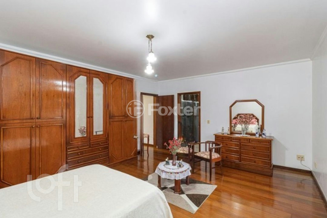 Casa à venda com 3 quartos, 248m² - Foto 3