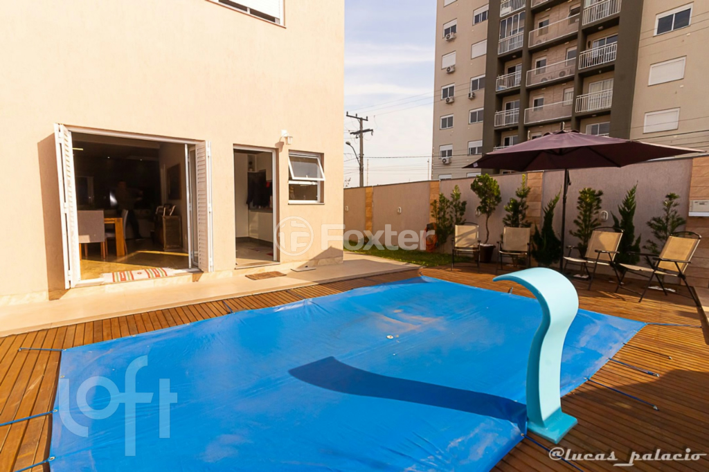 Casa à venda com 3 quartos, 260m² - Foto 14