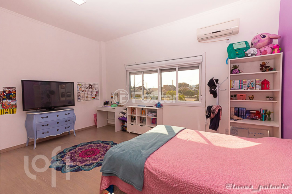 Casa à venda com 3 quartos, 260m² - Foto 18