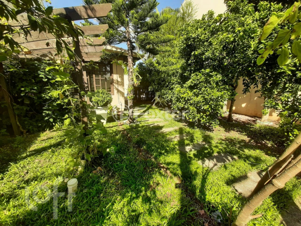 Casa à venda com 3 quartos, 280m² - Foto 5