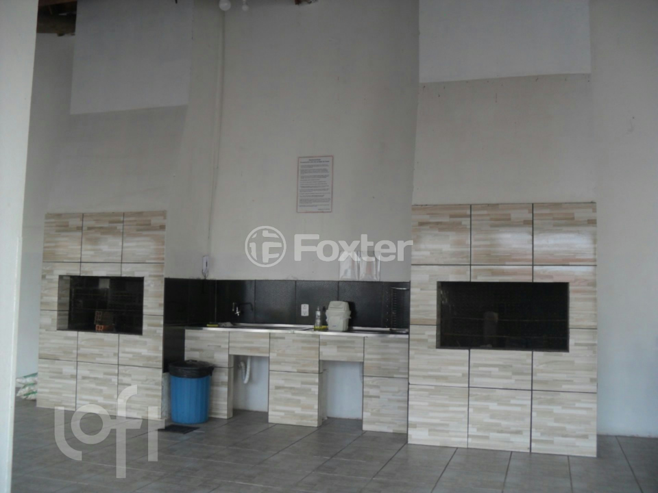 Apartamento à venda com 2 quartos, 44m² - Foto 11