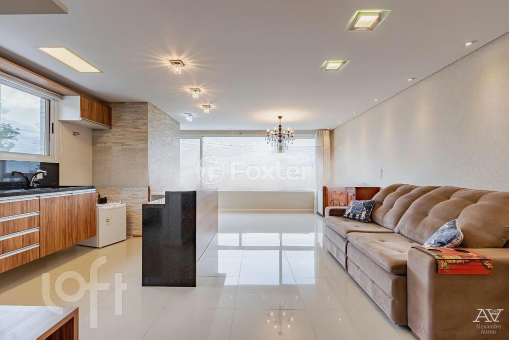 Apartamento à venda com 3 quartos, 90m² - Foto 1