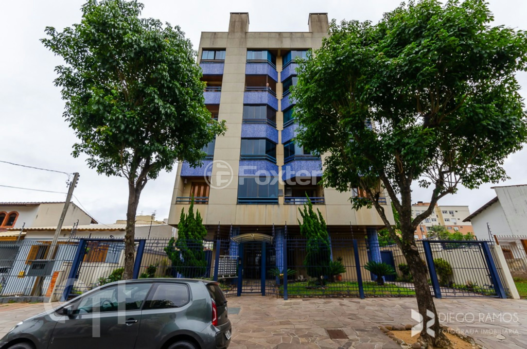 Apartamento à venda com 2 quartos, 67m² - Foto 1