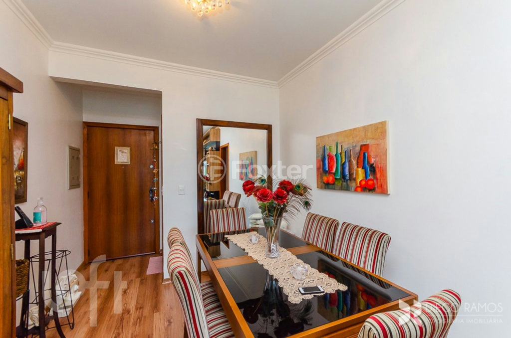Apartamento à venda com 2 quartos, 67m² - Foto 5