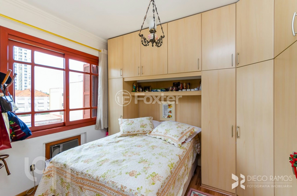 Apartamento à venda com 2 quartos, 67m² - Foto 12