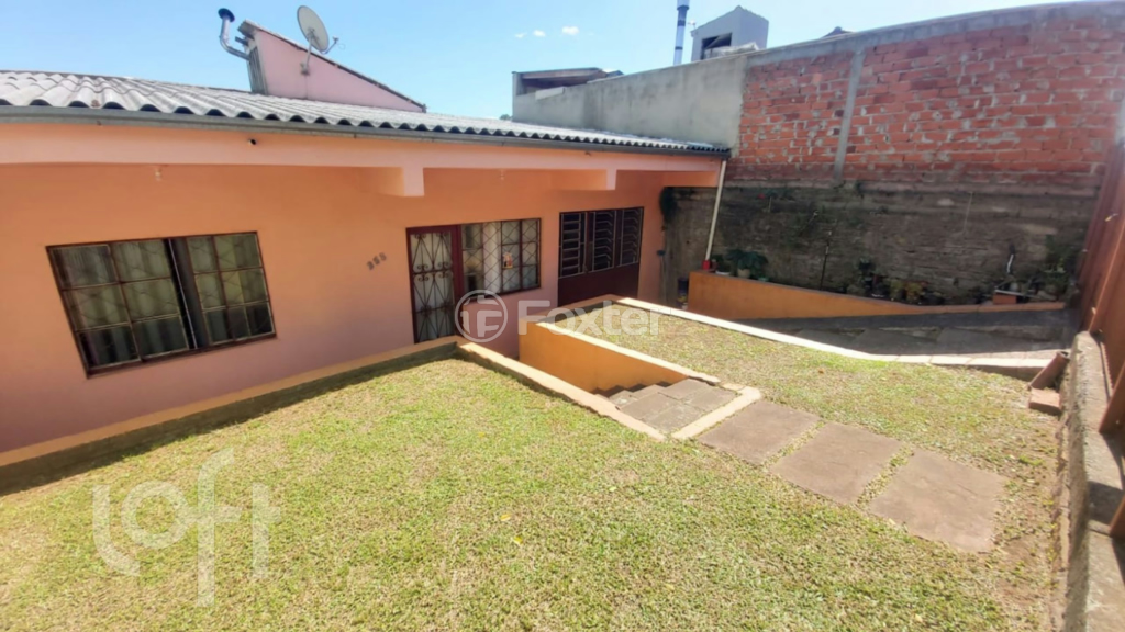 Casa à venda com 4 quartos, 120m² - Foto 1