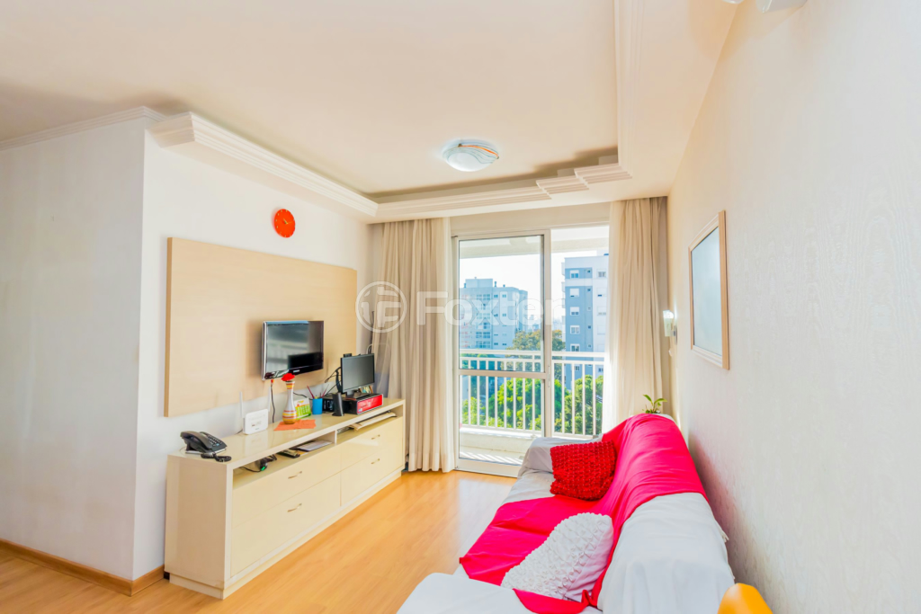 Apartamento à venda com 3 quartos, 76m² - Foto 3