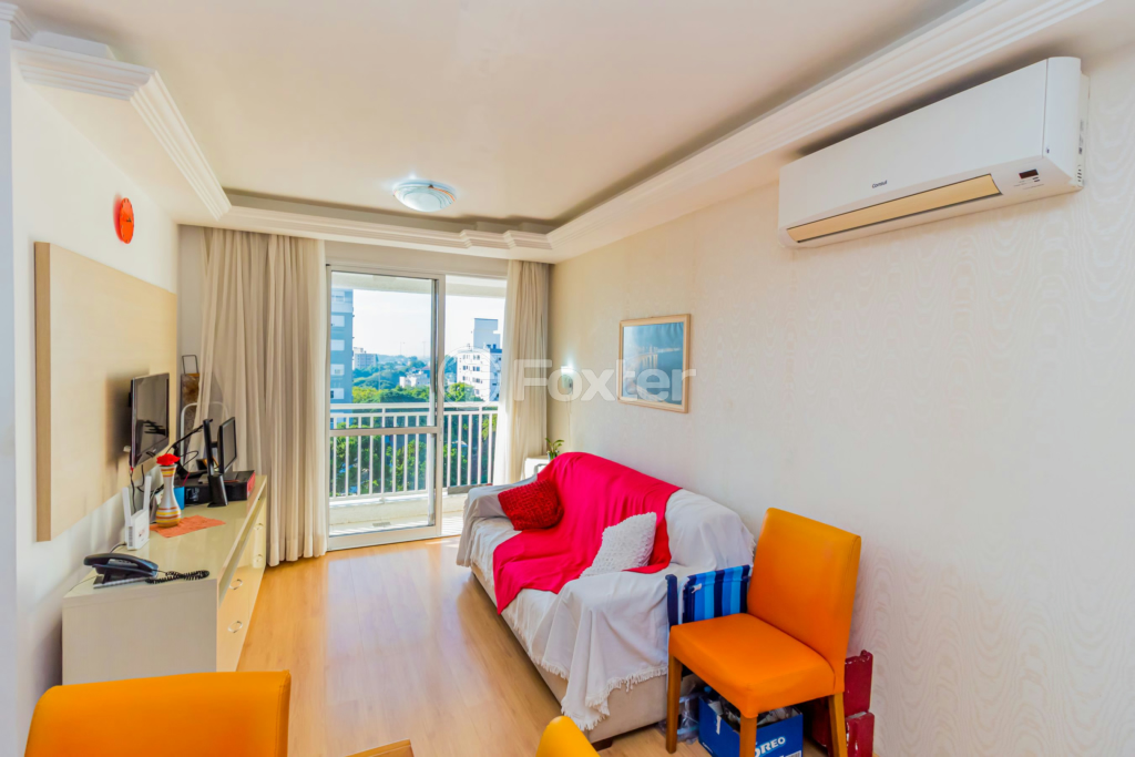 Apartamento à venda com 3 quartos, 76m² - Foto 1