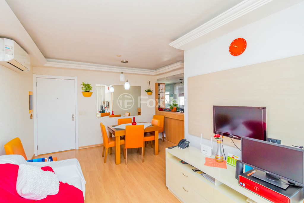 Apartamento à venda com 3 quartos, 76m² - Foto 2