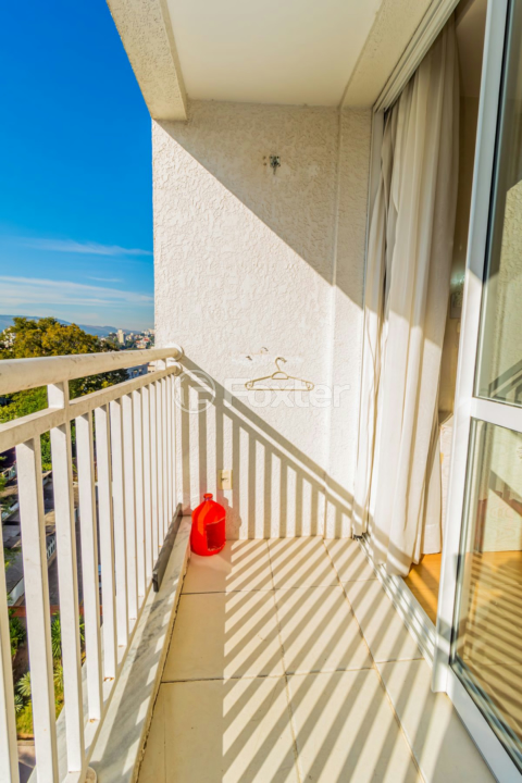 Apartamento à venda com 3 quartos, 76m² - Foto 5