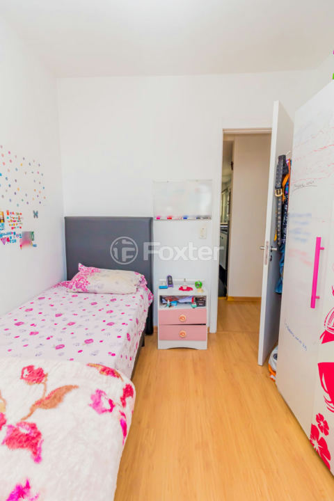 Apartamento à venda com 3 quartos, 76m² - Foto 17