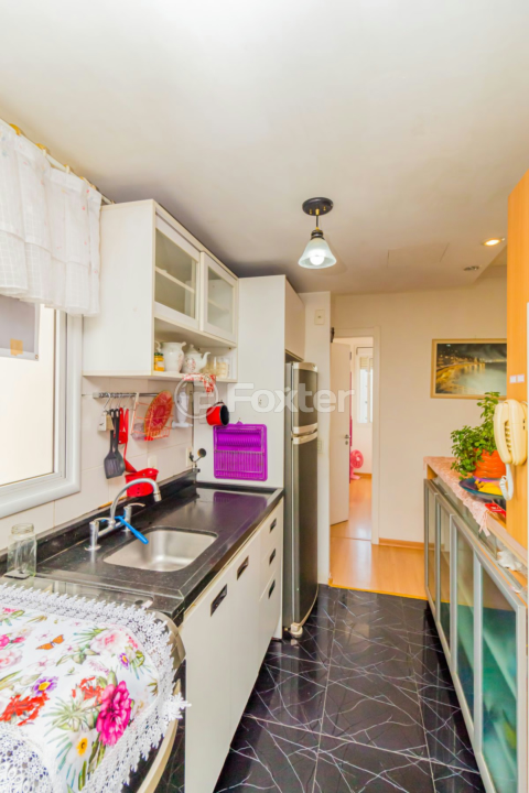 Apartamento à venda com 3 quartos, 76m² - Foto 19