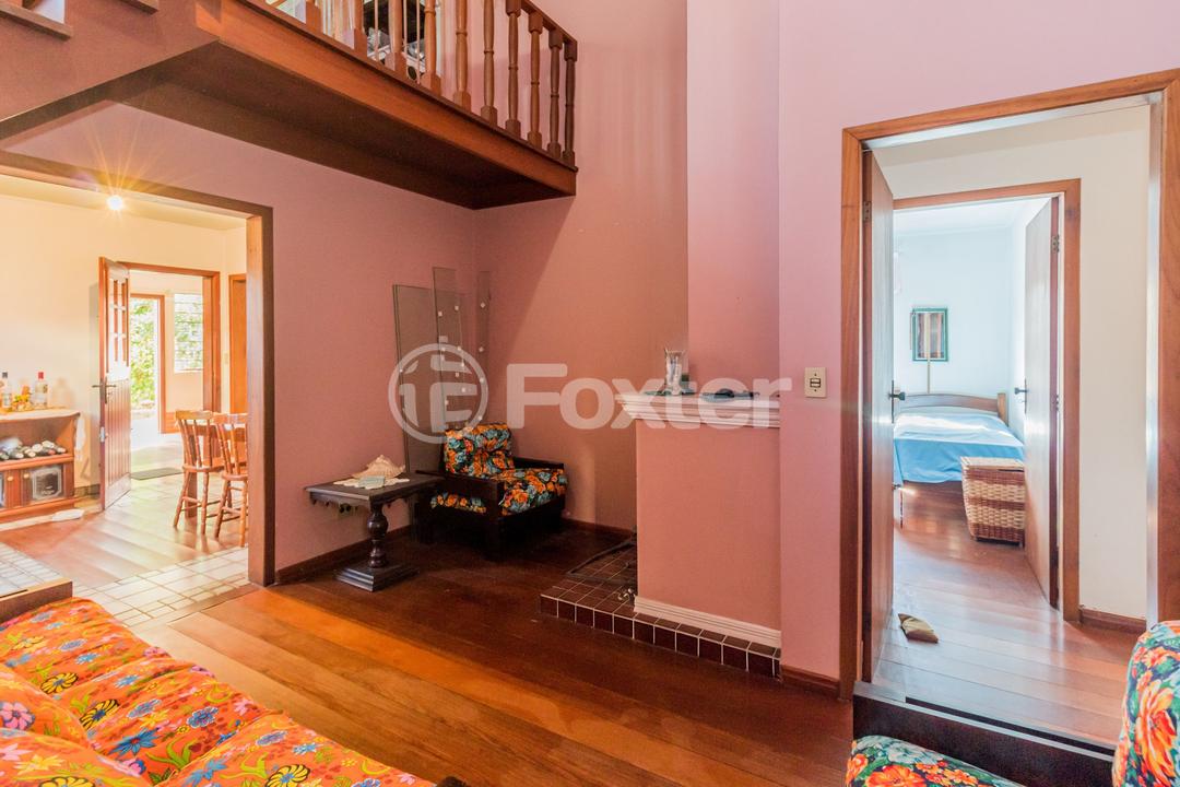 Casa à venda com 3 quartos, 380m² - Foto 3