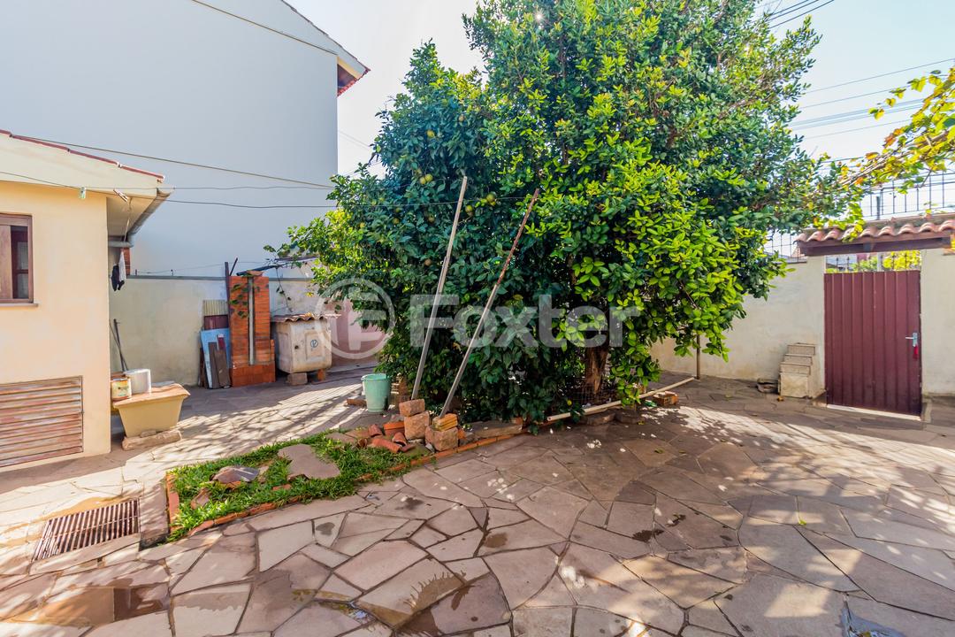 Casa à venda com 3 quartos, 380m² - Foto 37