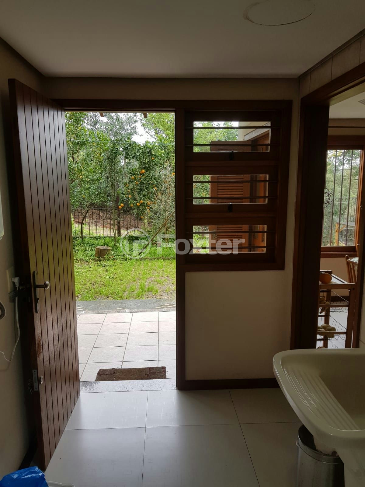 Casa de Condomínio à venda com 3 quartos, 189m² - Foto 9