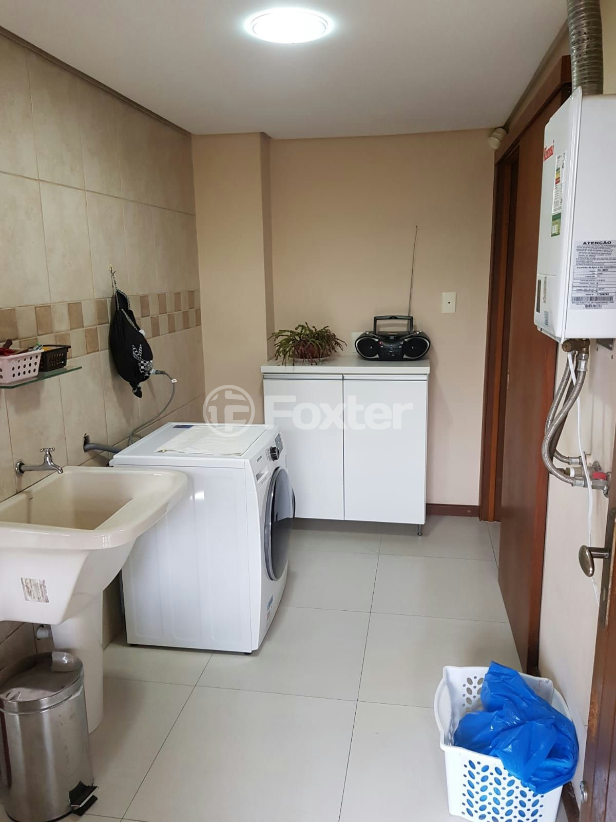 Casa de Condomínio à venda com 3 quartos, 189m² - Foto 26