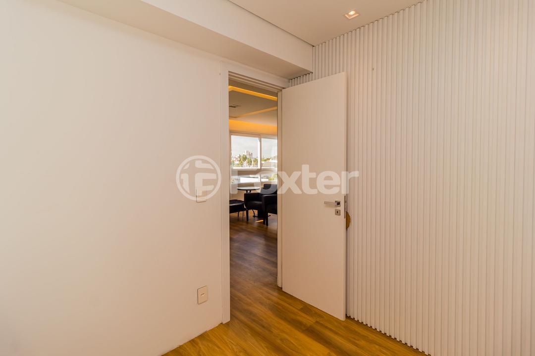 Apartamento à venda com 2 quartos, 67m² - Foto 20