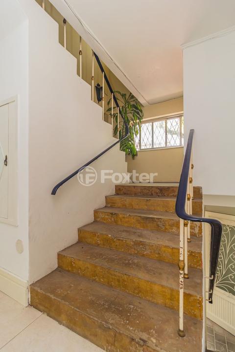 Casa à venda com 4 quartos, 250m² - Foto 3