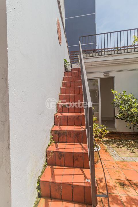 Casa à venda com 4 quartos, 250m² - Foto 26