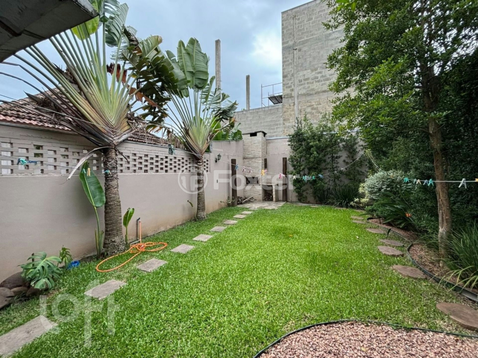 Casa à venda com 3 quartos, 150m² - Foto 27