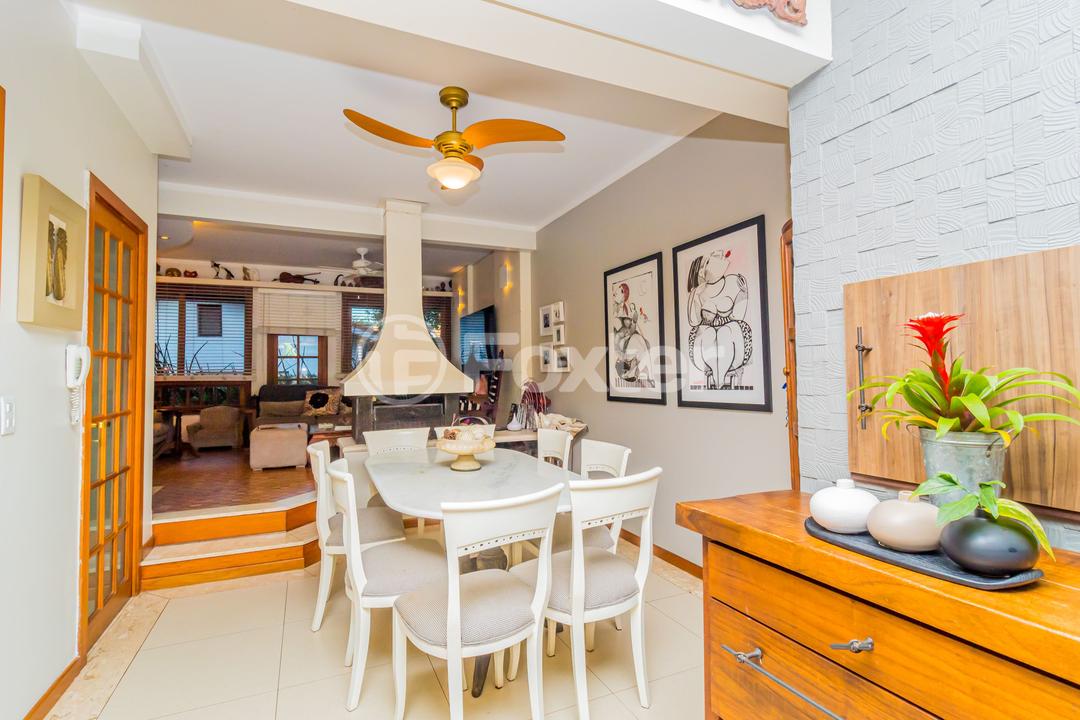 Casa de Condomínio à venda com 3 quartos, 216m² - Foto 8