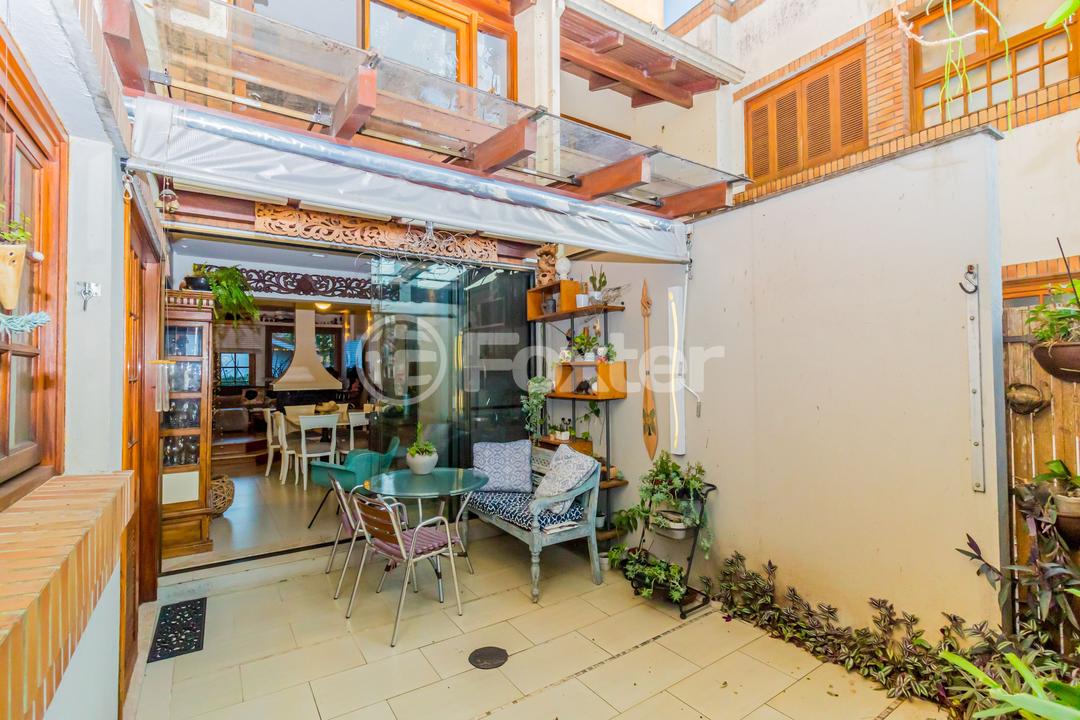 Casa de Condomínio à venda com 3 quartos, 216m² - Foto 11