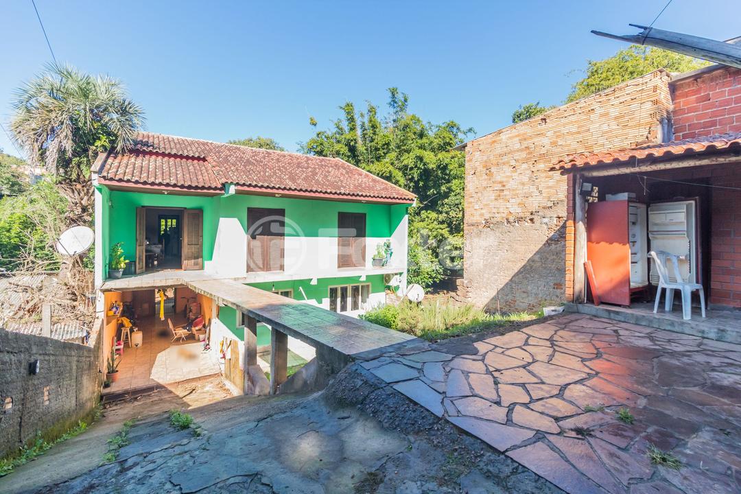 Casa à venda com 5 quartos, 251m² - Foto 3