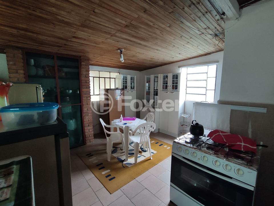 Casa à venda com 3 quartos, 240m² - Foto 14